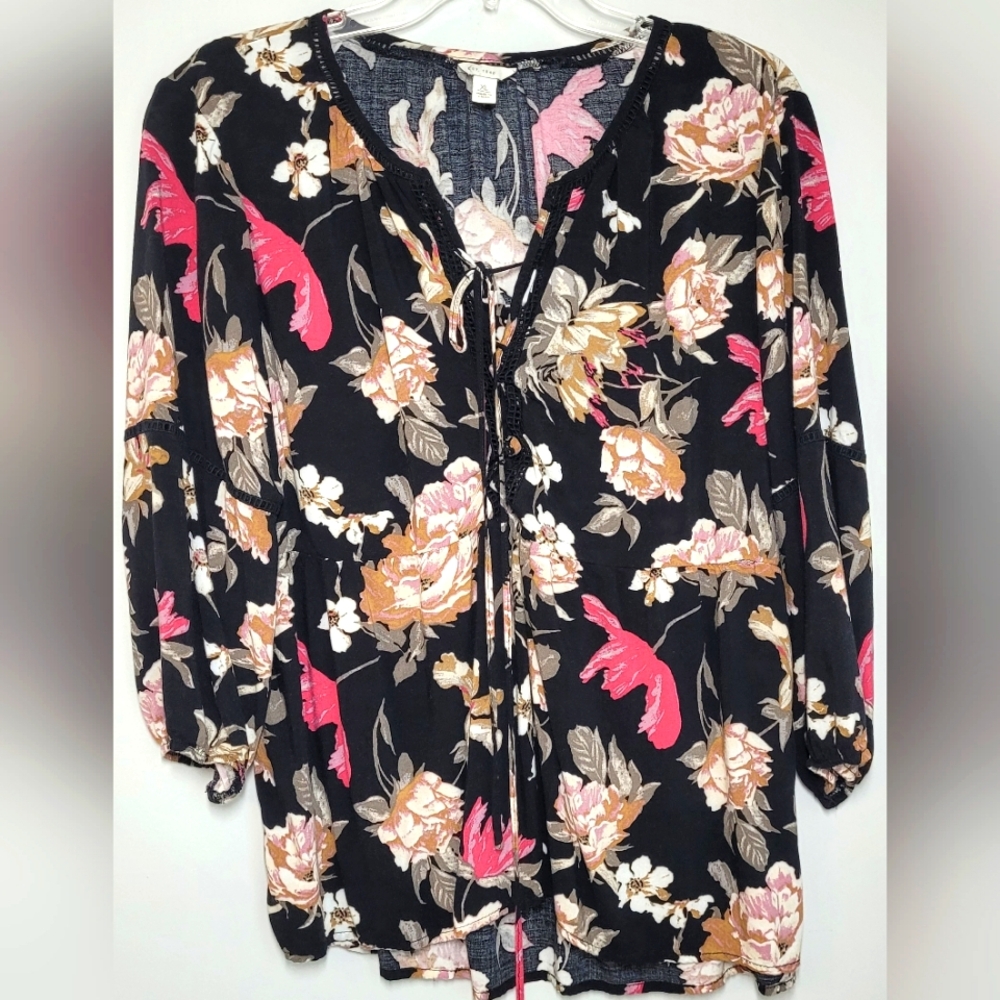 ESTABLISHED 1946 blouse with tie on bodice and crochet trims XL